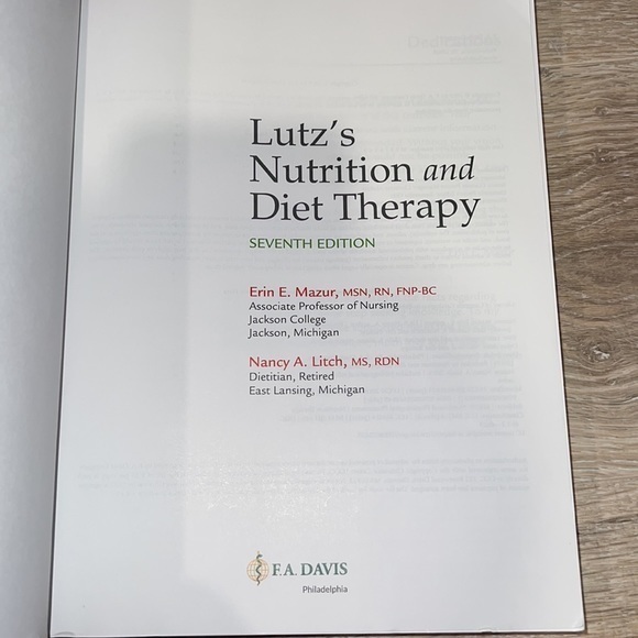 Lutz's Nutrition and Diet Therapy seventh edition - Picture 2 of 3